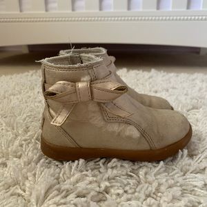 Baby girl UGGs size 8